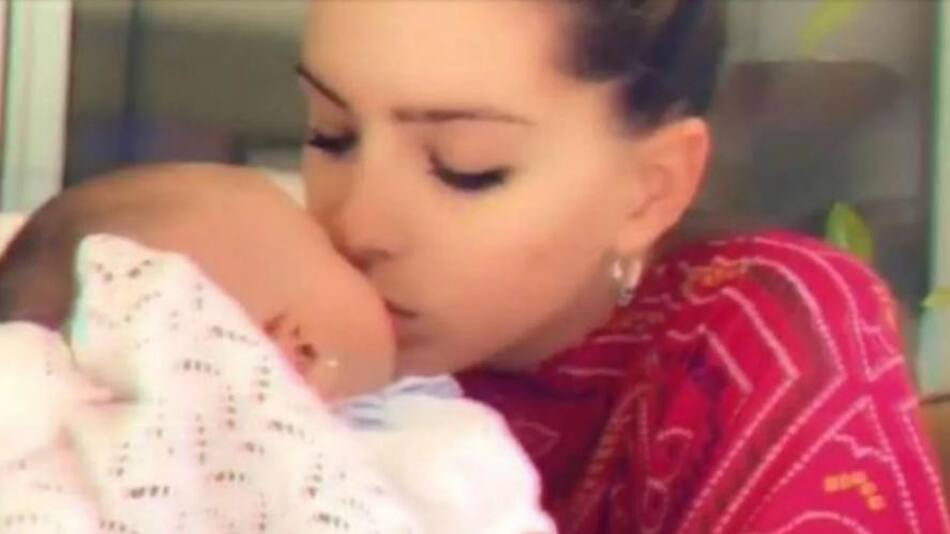 China Suárez - Magnolia