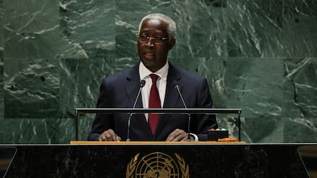 Raymond Ndong Sima, primer ministro del gobierno golpista de Gabón. Foto: Reuters.