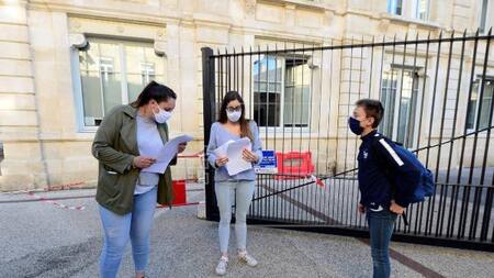 Vuelta a los colegios en Francia