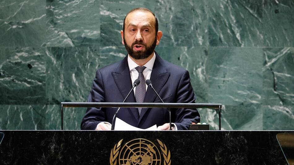 Ararat Mirzoyan, ministro de Exteriores de Armenia. Foto: Reuters.