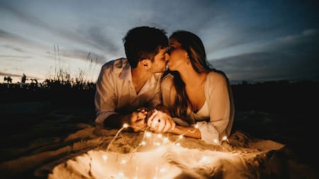 Los signos que van a encontrar el amor en junio. Foto: Unsplash.