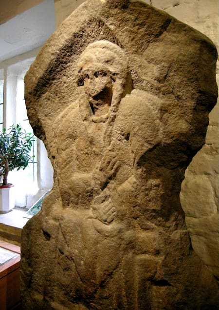 Relieve de una mujer romano-britana. Foto: Wikipedia.