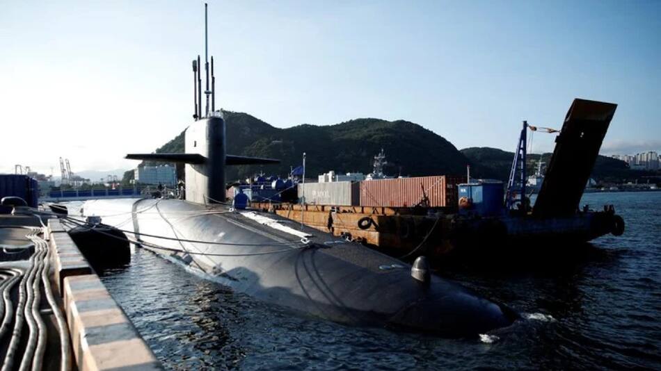 El submarino USS Kentucky que llegó a la Base Naval de Busan, en Corea del Sur. Foto: Reuters