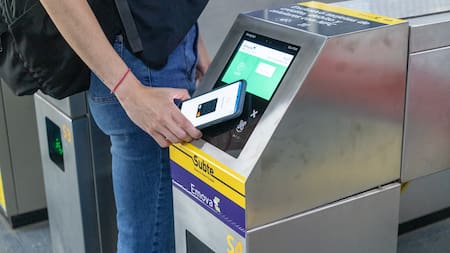 Cómo viajar en colectivo o subte 100% gratis.