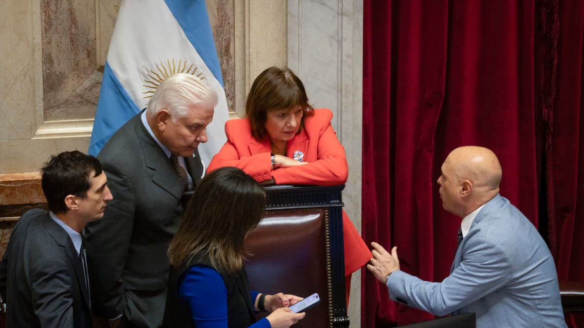 El oficialismo debate que el Senado apruebe el acuerdo para pagarles US$ 171 millones a los fondos buitre