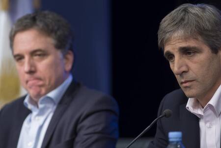 Conferencia de Dujovne y Caputo - Economía