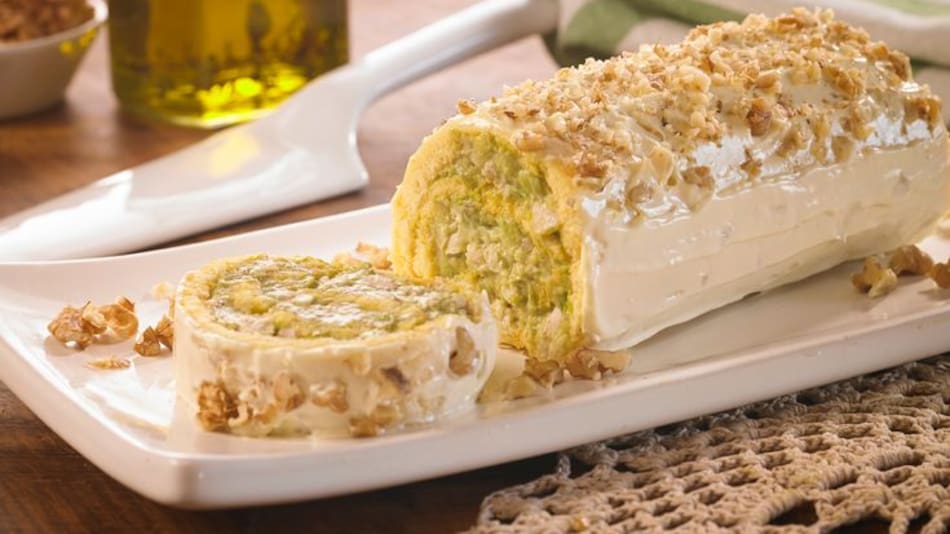 Pionono de pollo y palta.