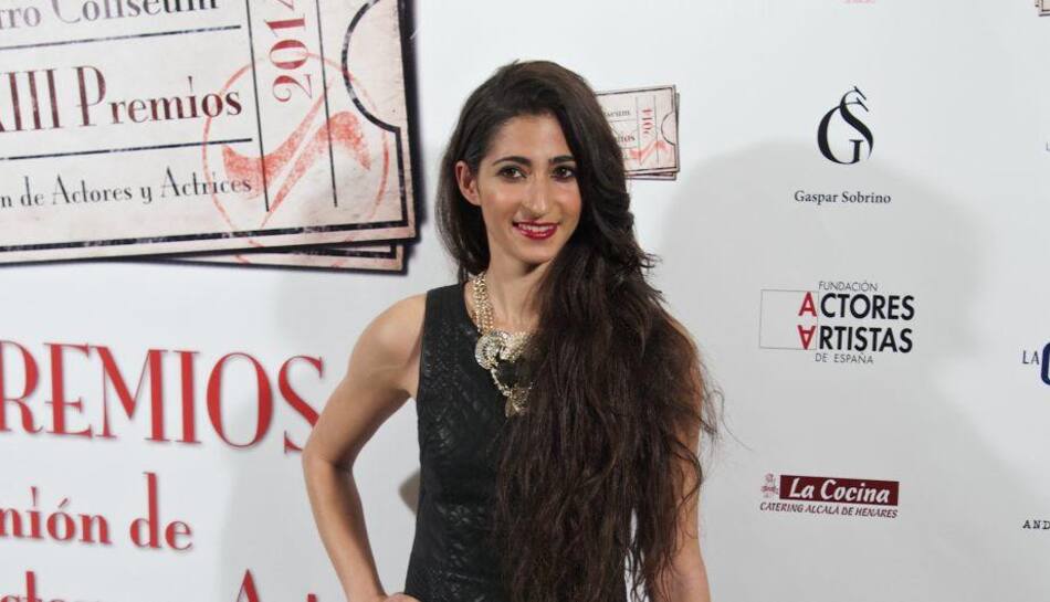 Alba Flores