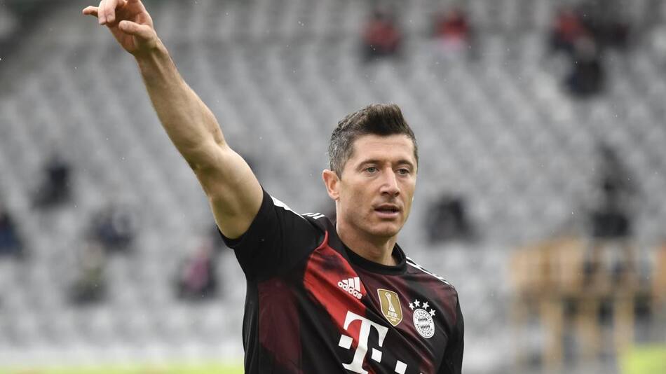 Festejo de Robert Lewandowski en el Bayern Munich, REUTERS