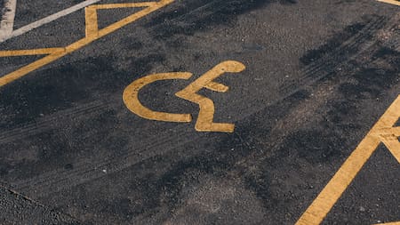 Símbolo Internacional de Acceso.