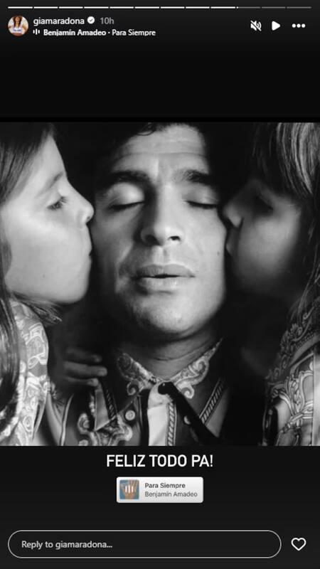 El saludo a Diego Armando Maradona. Foto: Instagram @giamaradona