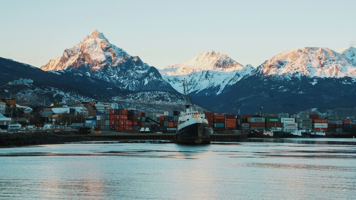 De qué trata el desarrollo de la Base Naval Argentina en Ushuaia: la apuesta del Gobierno para fortalecer la presencia en el Atlántico Sur