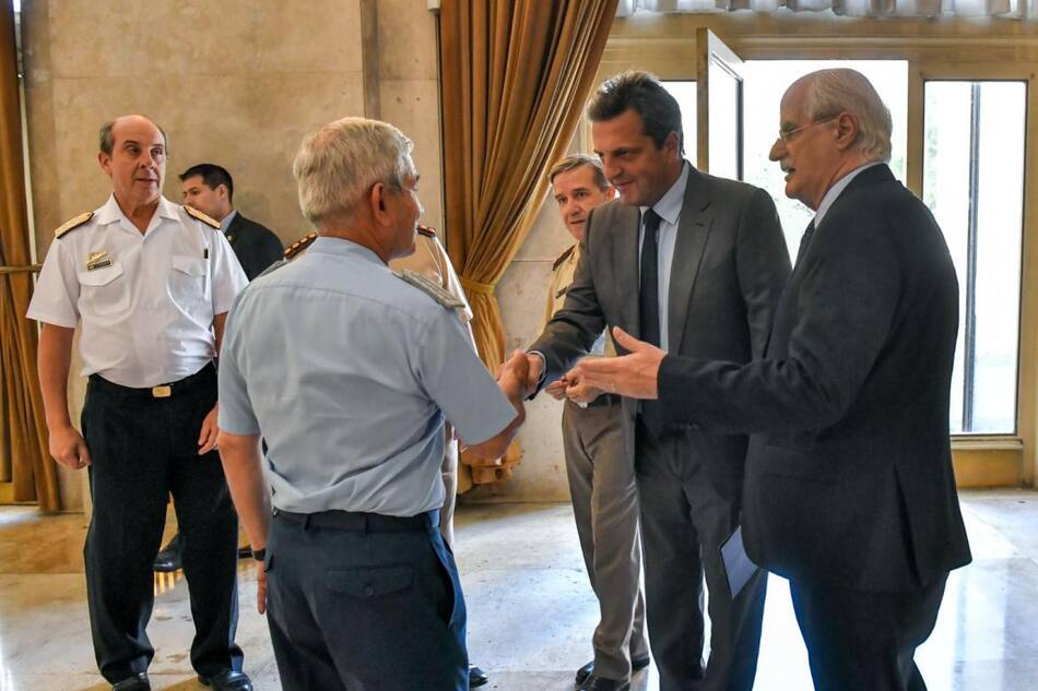 Anunciaron la rejerarquización de las Fuerzas Armadas