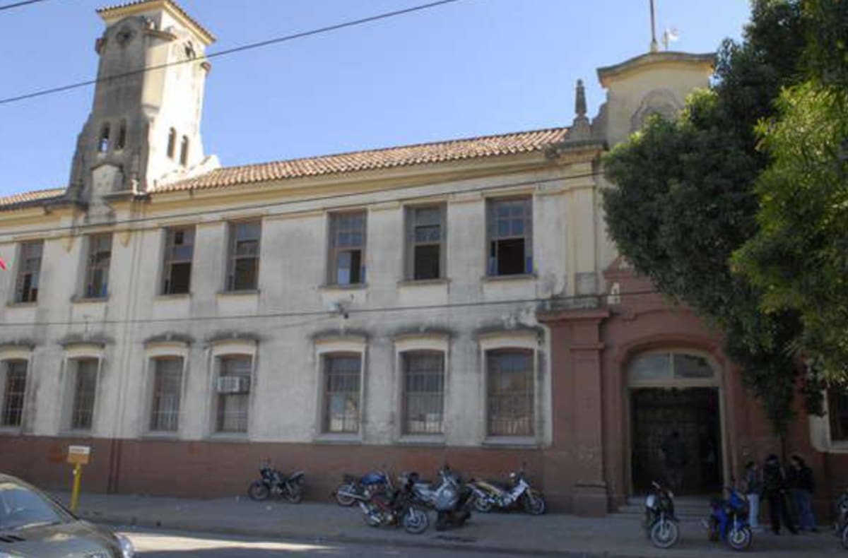 Ataque en Escuela de Santiago del ESTERO