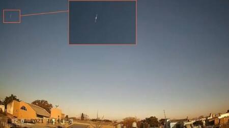 Bólido cayó desde el cielo en Rosario, Foto: Rosario 3