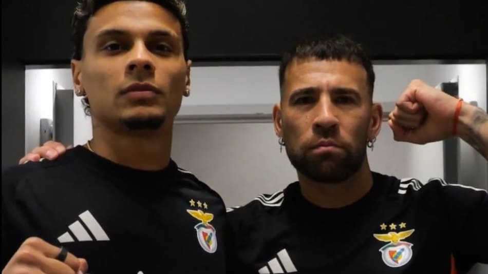 Richard Ríos y Nicolás Otamendi en el Benfica.