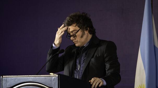 Milei tras la apertura del cepo cambiario: "Para la mitad del año que viene se termina el problema de la inflación"