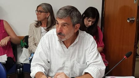 Roberto Carlos Salvarezza, Twitter