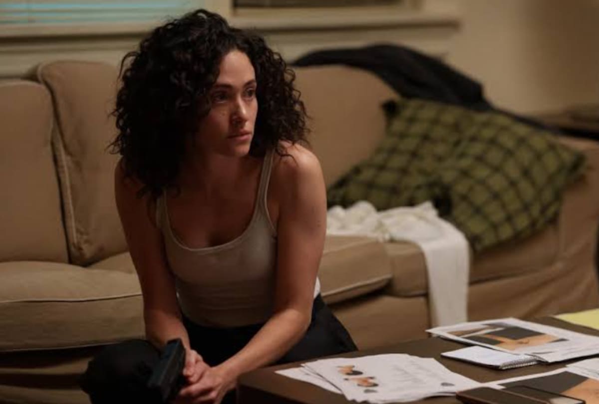 Tiene 8 capítulos, se inspira en Black Widow de 1987 y es un drama policial que no te soltará del sofá