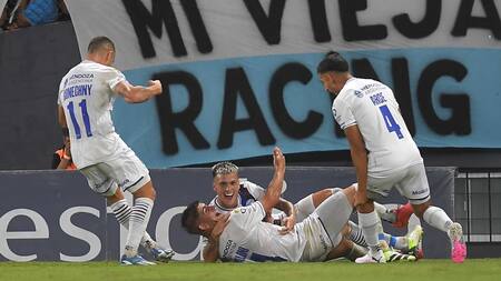 Racing vs Godoy Cruz; Copa de la Liga. Foto: Télam