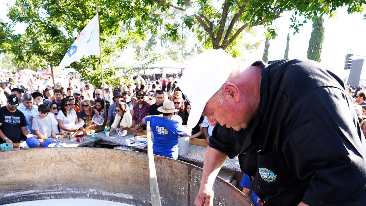 Tiene menos de 2.000 habitantes y prepara el arroz con leche más grande del mundo: cuándo y dónde será la Fiesta de la Leche