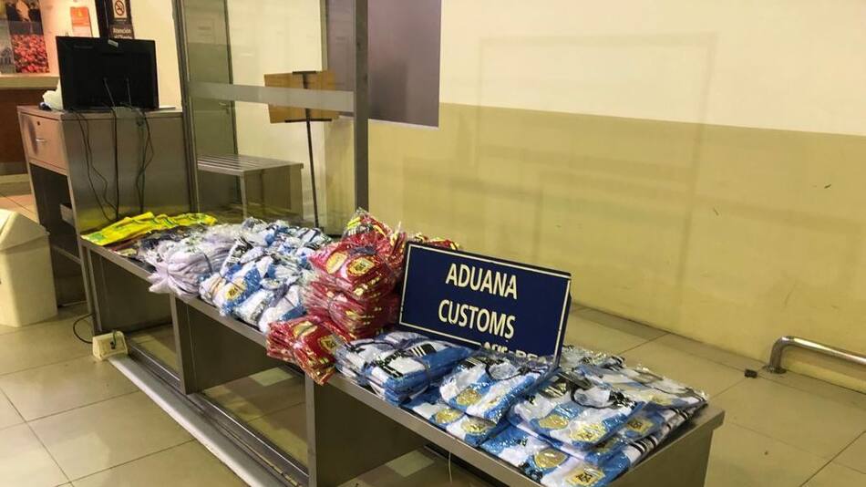 Operativo por contrabando de camisetas. Foto: Aduana/AFIP