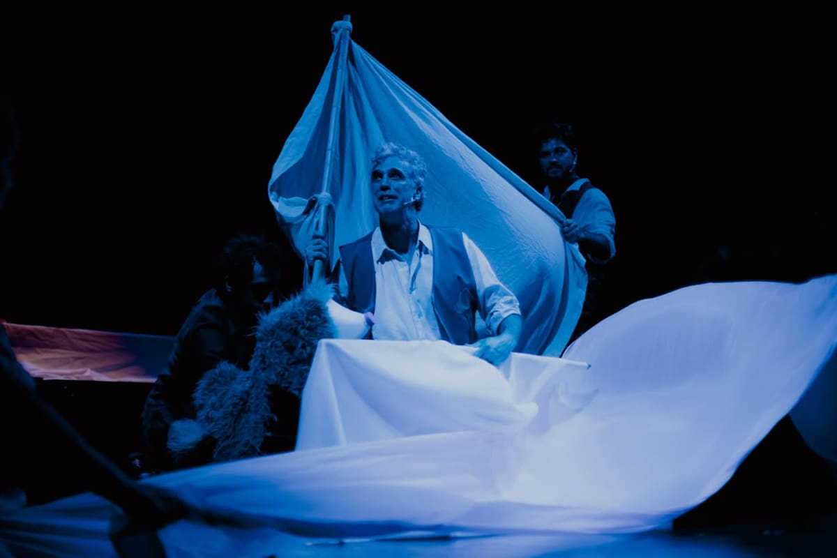 The old man and the old moon, obra de teatro musical que se presenta en Buenos Aires.