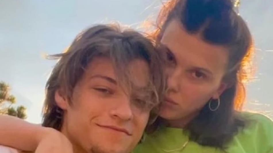 Millie Bobby Brown junto a su novio, Instagram