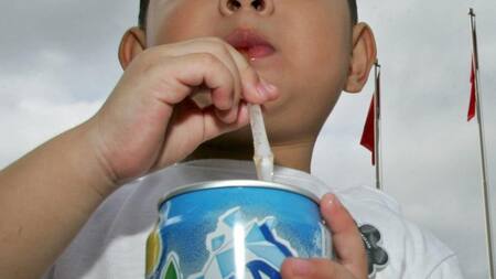 Pajitas de plastico. Foto: EFE/Paul Hilton.