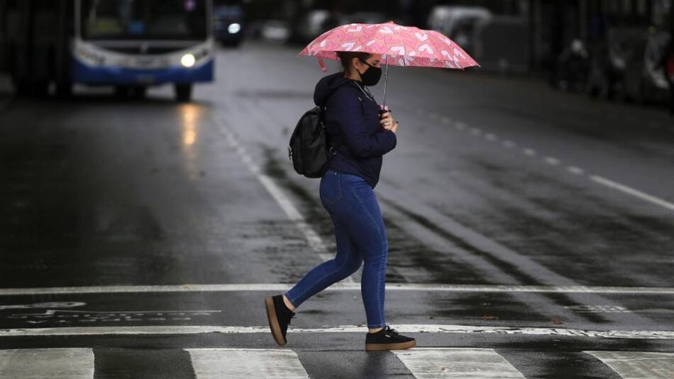 Un día de miércoles: lluvia y frío en la previa de las vacaciones de invierno