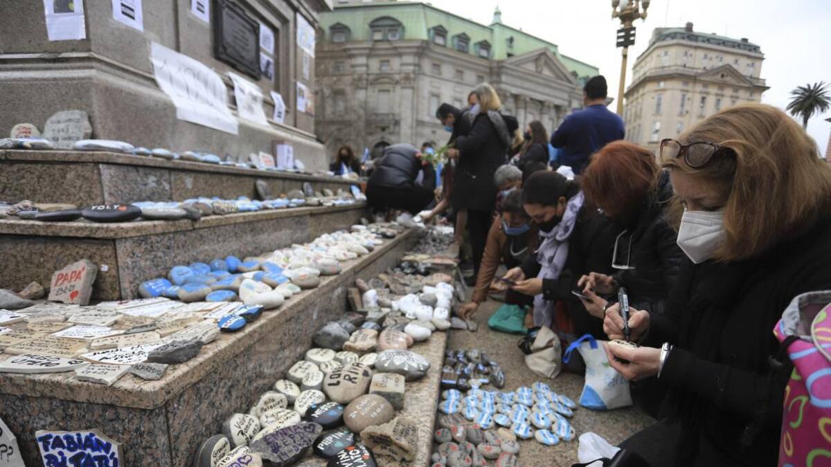 Marcha de las Piedras, Plaza de Mayo, agencia NA
