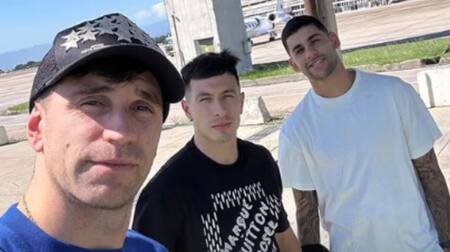 Emiliano Martínez, Lisandro Martínez y Cuti Romero. Foto: Instagram @emi_martinez26