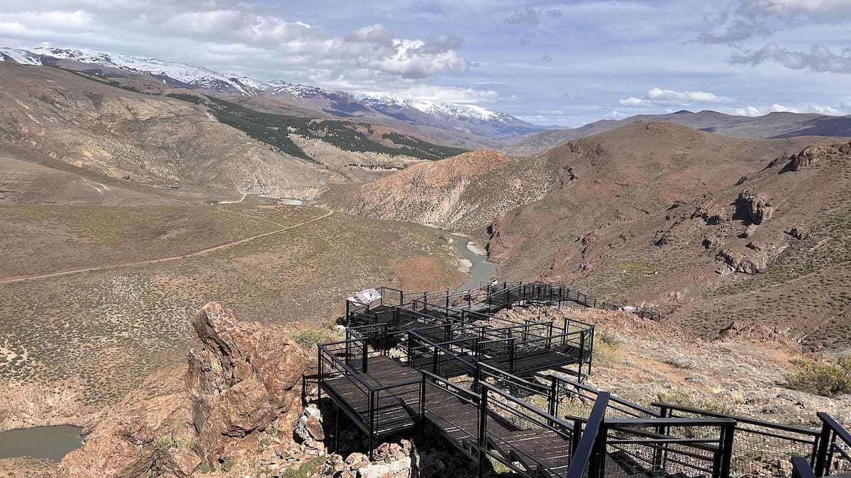 las ovejas, diego reinhold, otro dia perdido, neuquen, ovnis, extraterrestres