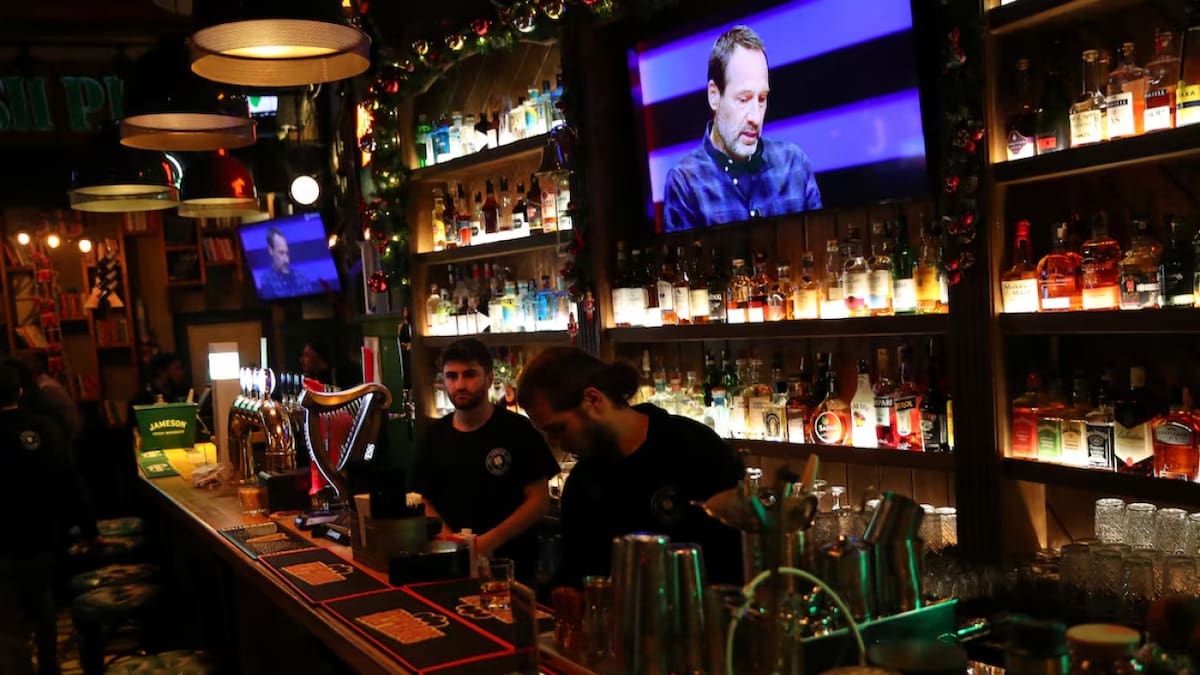 Bar en Turquía. Foto: Reuters