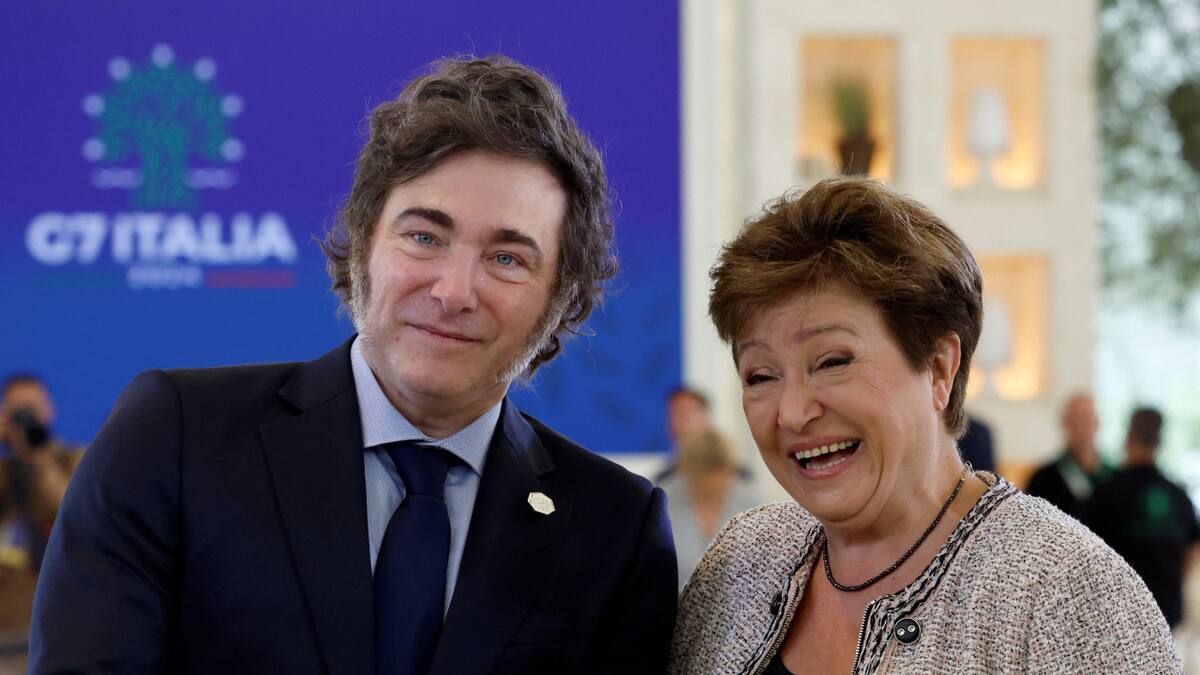 Javier Milei con Kristalina Georgieva, directora del FMI. Foto: NA.
