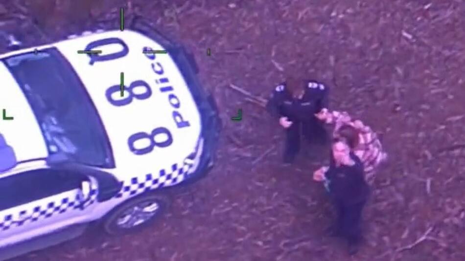 Así fue el rescate de la mujer en Australia. Foto: Captura.