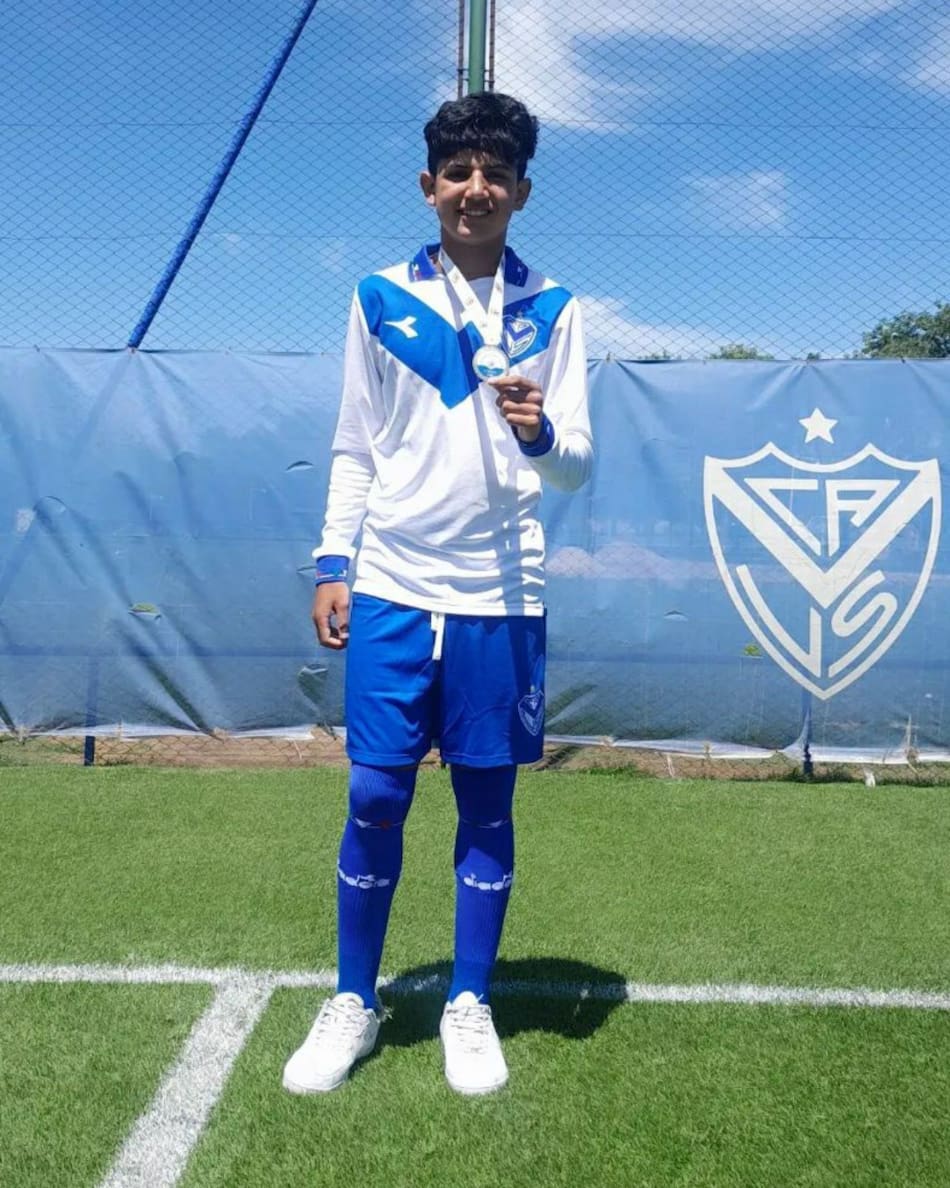 Yair Rodríguez Pereyra, futbolista de la Octava División. Foto: Vélez.
