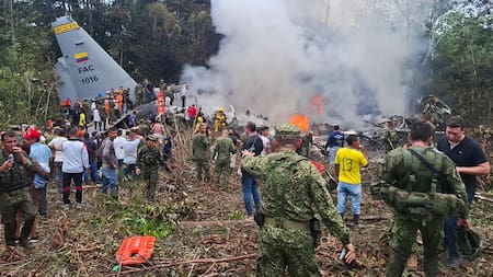 Tragedia aérea en Colombia: sube el número de muertos a 68 y crece la polémica por el “avión chatarra”