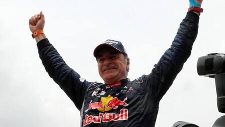 Carlos Sainz, campeón del Rally Dakar 2018 en autos (Reuters)