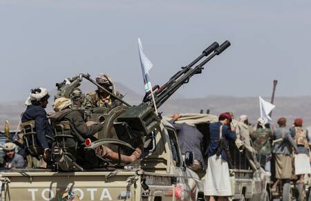 Los hutíes de Yemen prometen responder a los ataques estadounidenses y británicos. Foto: Reuters