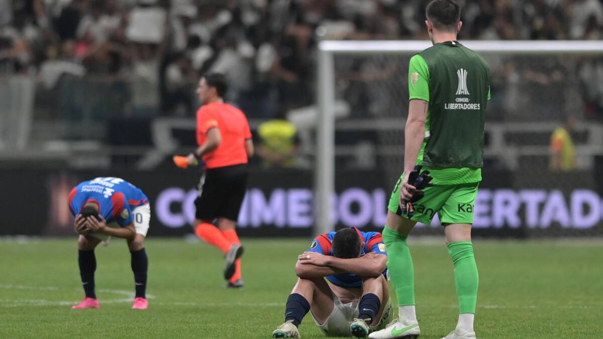 San Lorenzo quedó eliminado de la Copa Libertadores tras perder con Atlético Mineiro de Brasil. Foto: EFE.