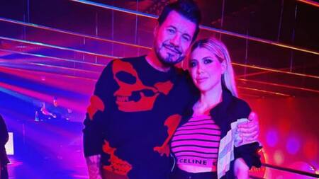 Marcelo Tinelli junto a Wanda Nara. Foto: captura.