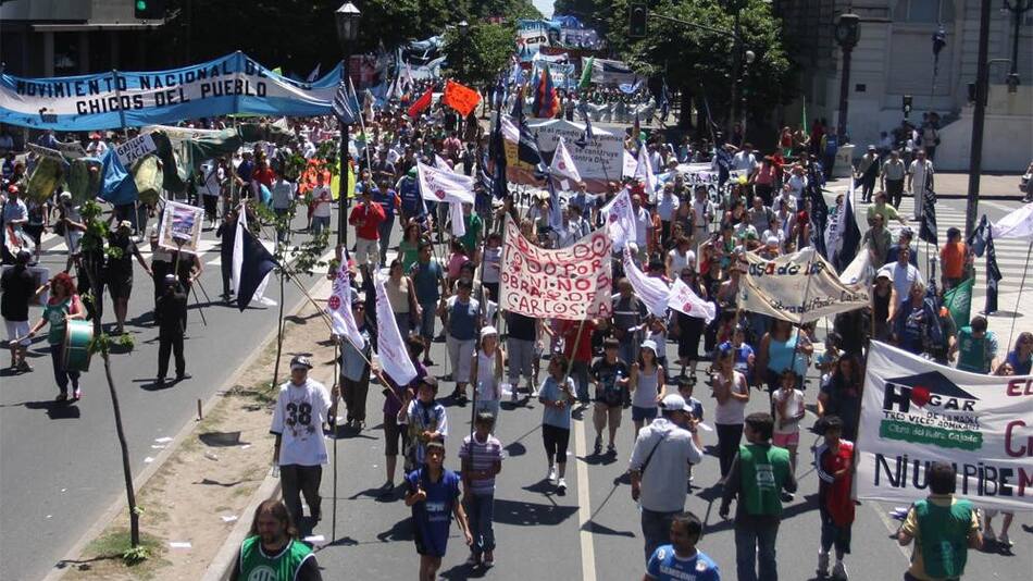 Movilización contra baja de edad de imputablidad