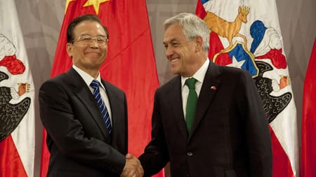 Sebastián Piñera y el ex primer ministro chino Wen Jiabao. Foto: NA