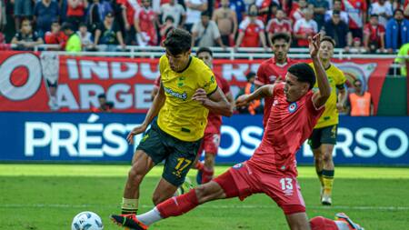 Argentinos Juniors vs Defensa y Justicia. Foto: NA