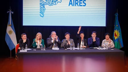 Mayra Mendoza y Axel Kicillof en el Encuentro Bonaerense de Ciencia y Universidad