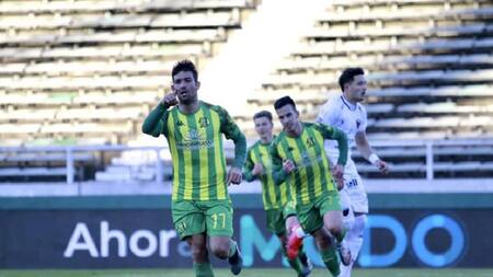 Aldosivi goleó a Colón, NA