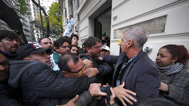 Liberaron a Juan Grabois tras haber sido detenido por ocupar el Instituto Juan Domingo Perón