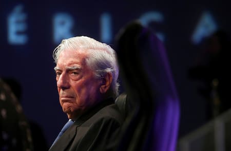 Mario Vargas Llosa, escritor. Foto: Reuters / Sergio Pérez