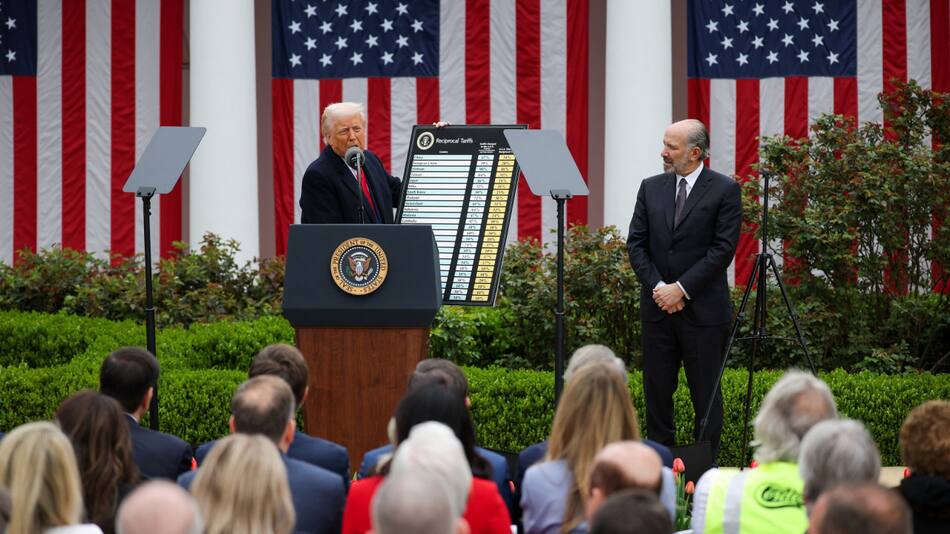 Aranceles de Donald Trump. Foto: Reuters/Carlos Barria